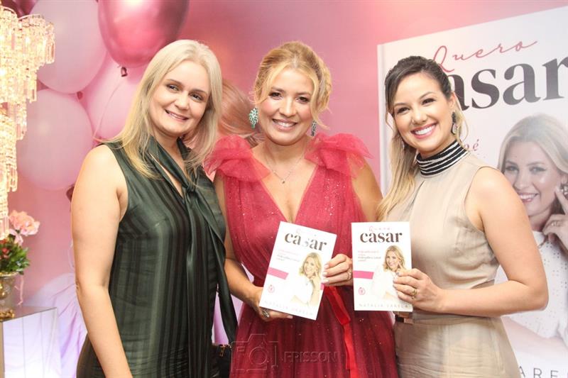 CAPTEI: Natália Varela lança livro para quem quer casar - Jeritza